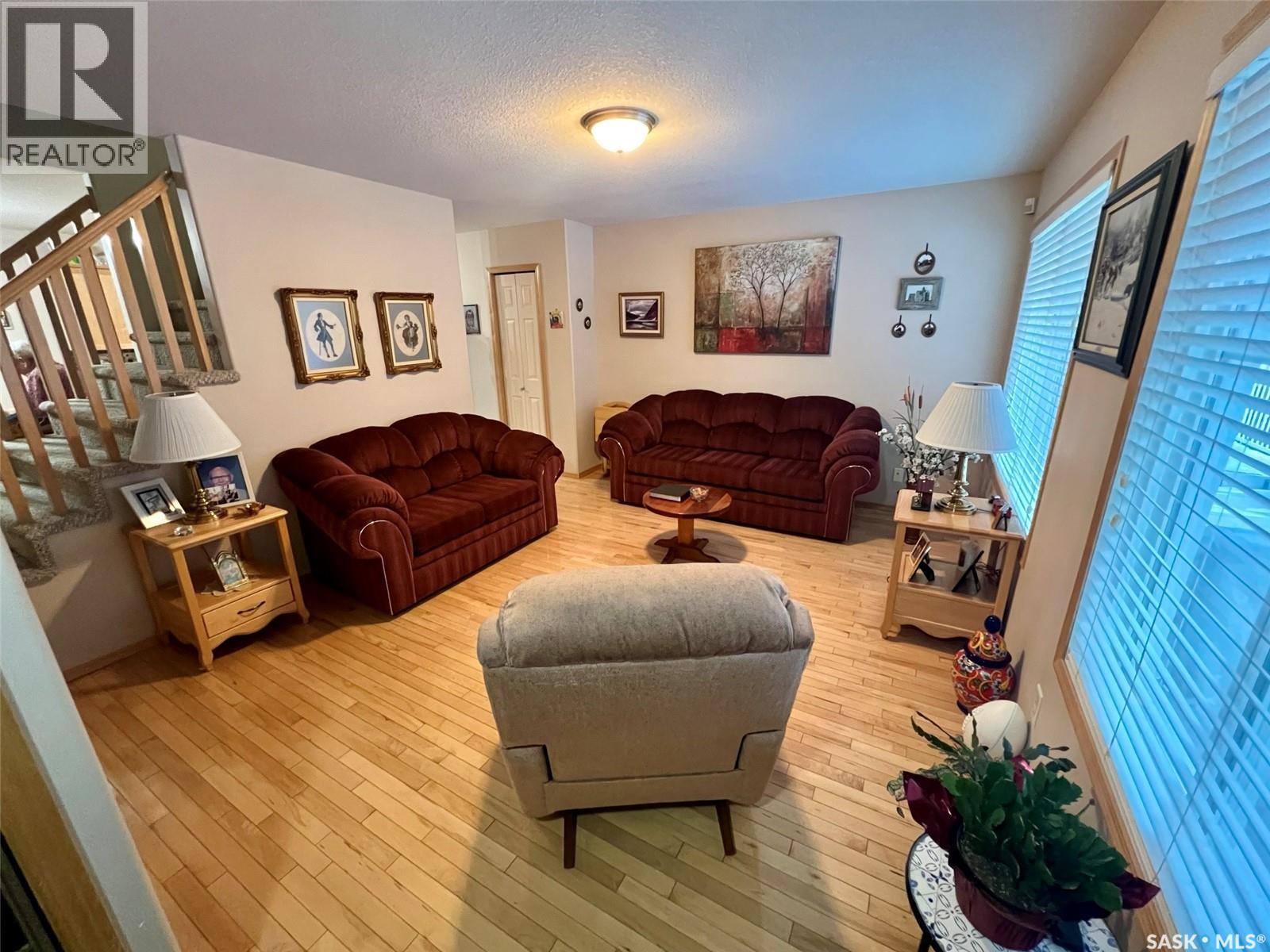 2229 Treetop Lane, Regina, Saskatchewan  S4P 4V8 - Photo 6 - SK995987