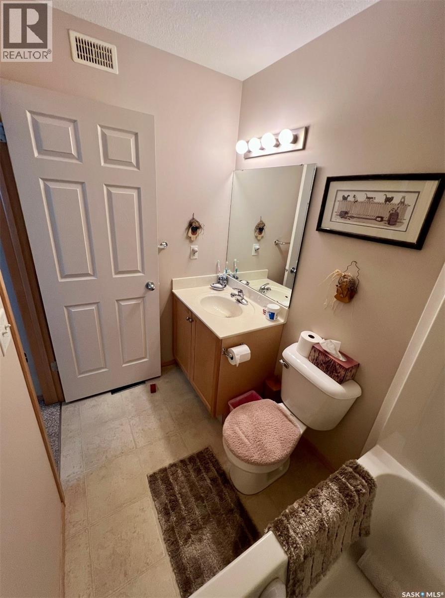 2229 Treetop Lane, Regina, Saskatchewan  S4P 4V8 - Photo 26 - SK995987