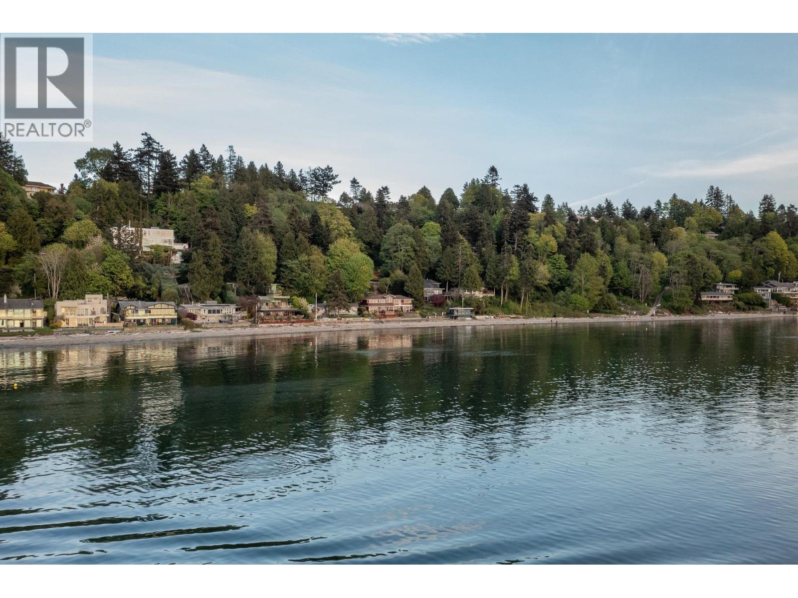 330 Tsawwassen Beach Road, Delta, British Columbia  V4M 4C9 - Photo 33 - R2958472
