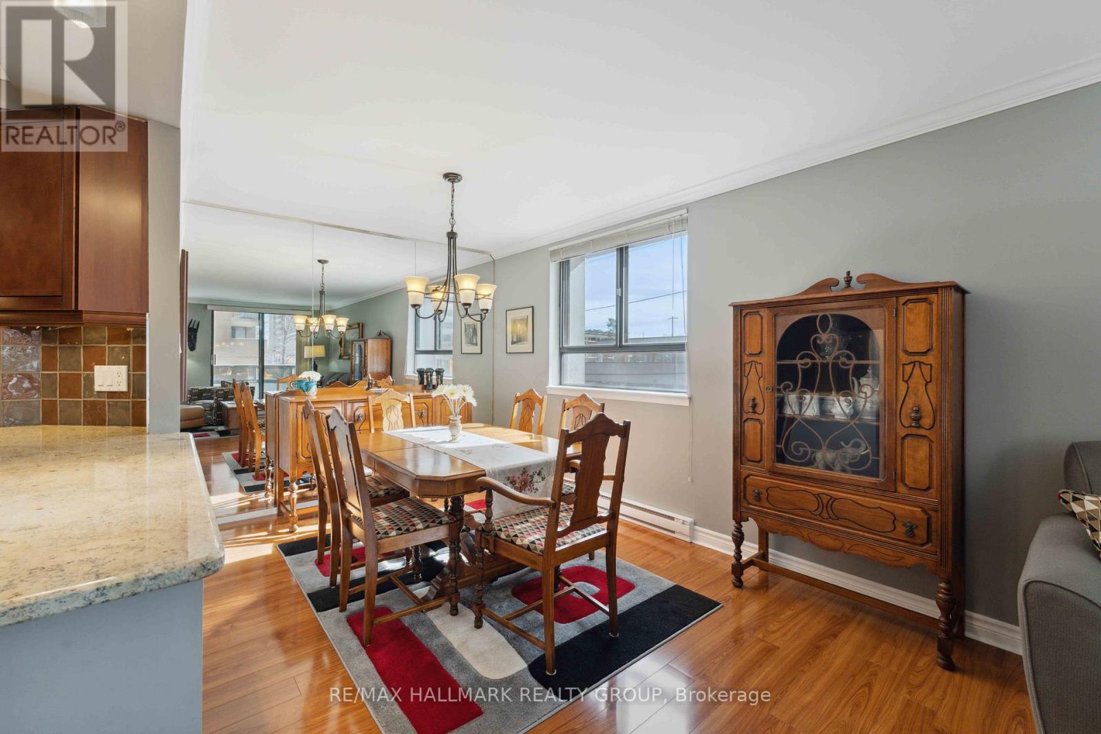 308 - 470 Laurier Avenue W, Ottawa, Ontario  K1R 7W9 - Photo 5 - X12375389