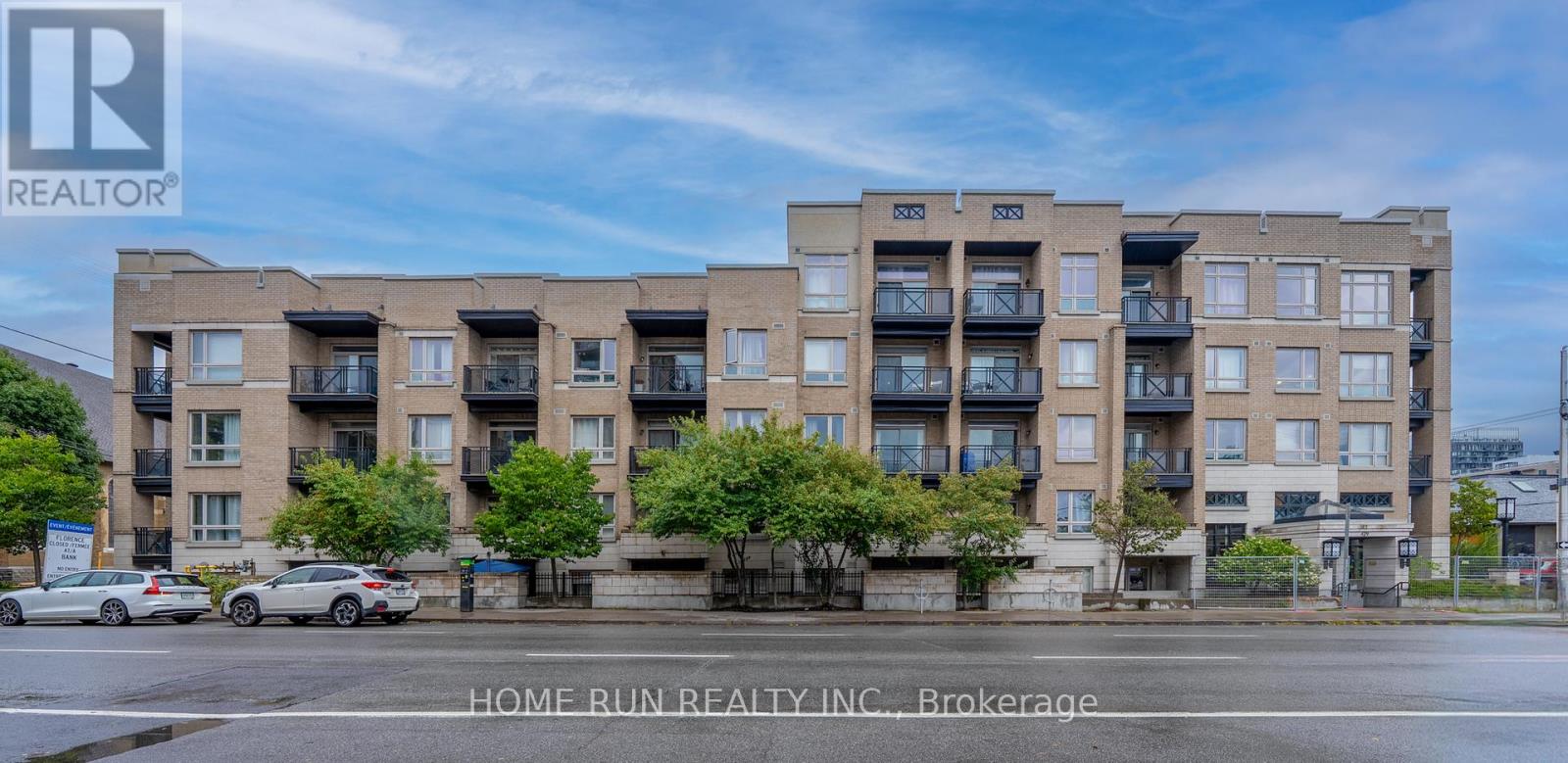 210 - 429 KENT STREET, Ottawa, Ontario