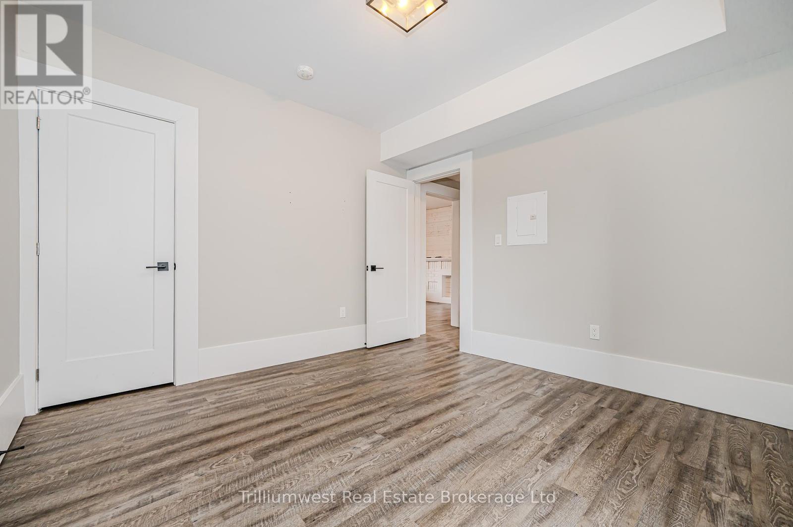 41 Albert Street, Hamilton, Ontario  L8M 2Y1 - Photo 11 - X12375395