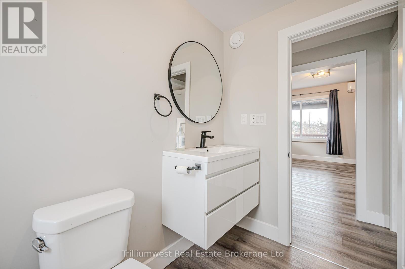 41 Albert Street, Hamilton, Ontario  L8M 2Y1 - Photo 30 - X12375395