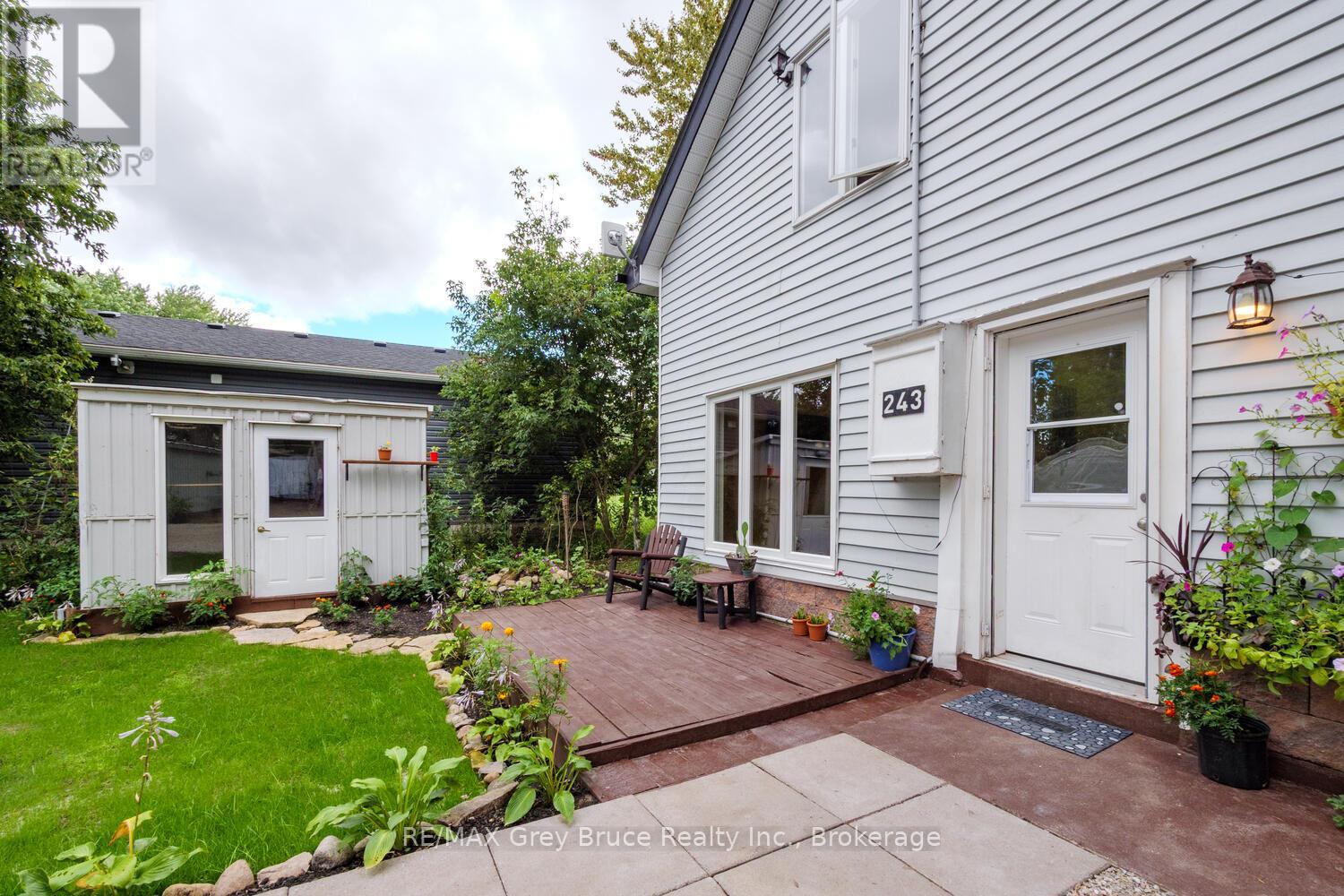 243 Queen Street W, South Bruce Peninsula, Ontario  N0H 1P0 - Photo 14 - X12375421