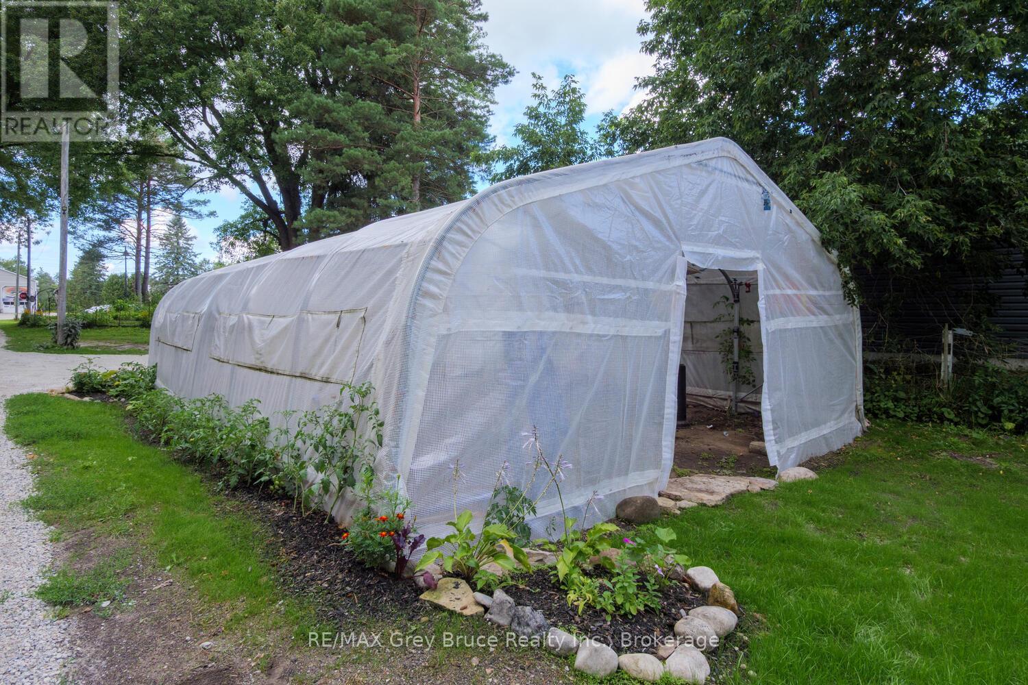 243 Queen Street W, South Bruce Peninsula, Ontario  N0H 1P0 - Photo 22 - X12375421
