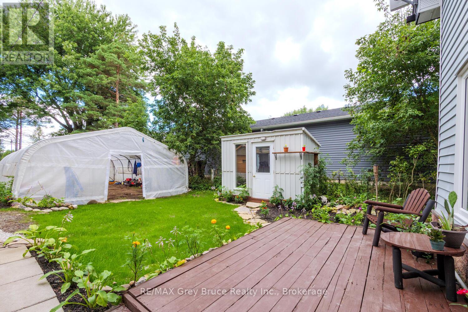 243 Queen Street W, South Bruce Peninsula, Ontario  N0H 1P0 - Photo 31 - X12375421