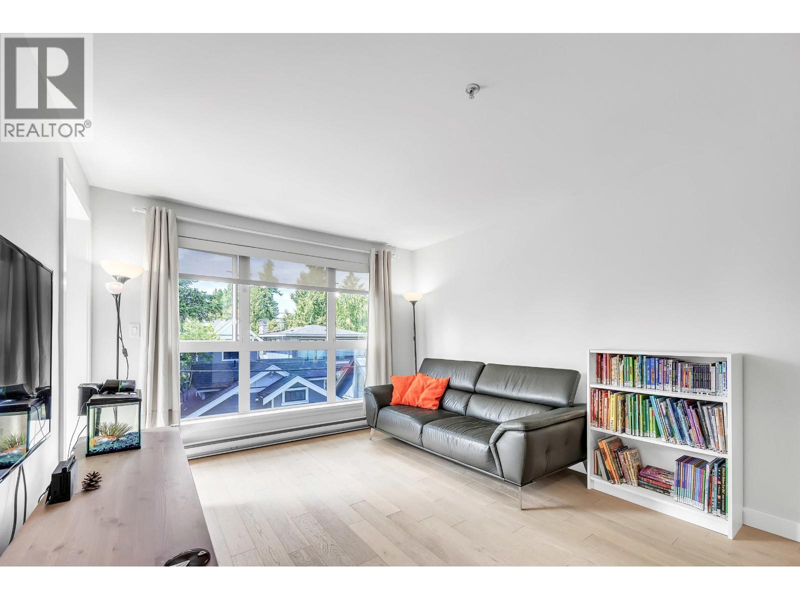 311 5555 Dunbar Street, Vancouver, British Columbia  V6N 1W5 - Photo 7 - R3042116