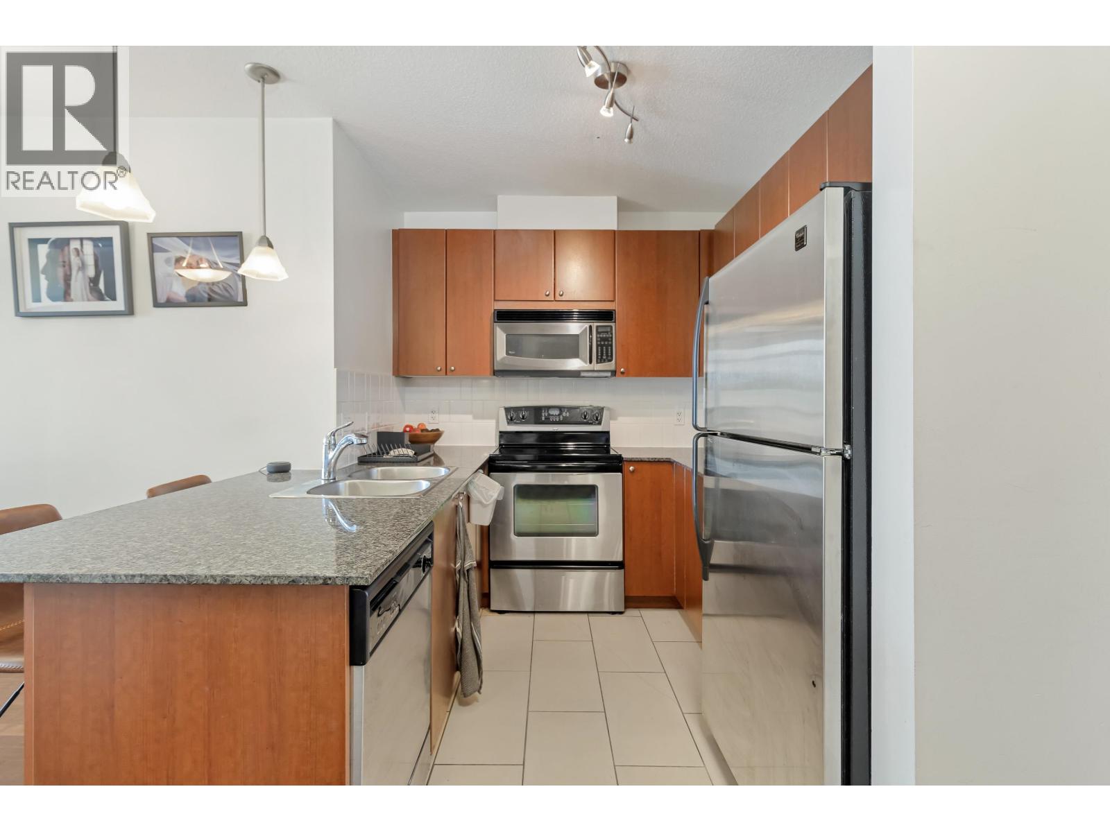 1808 610 Victoria Street, New Westminster, British Columbia  V3M 0A5 - Photo 7 - R3042131