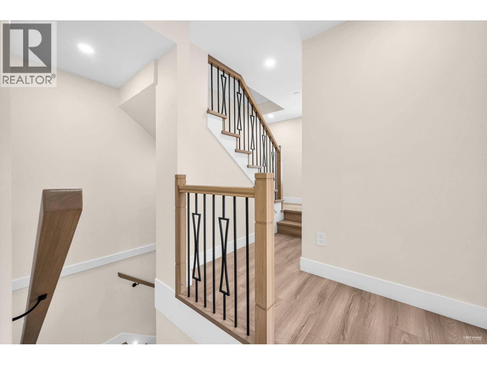 2369 Adanac Street, Vancouver, British Columbia  V5L 2E9 - Photo 15 - R3042132