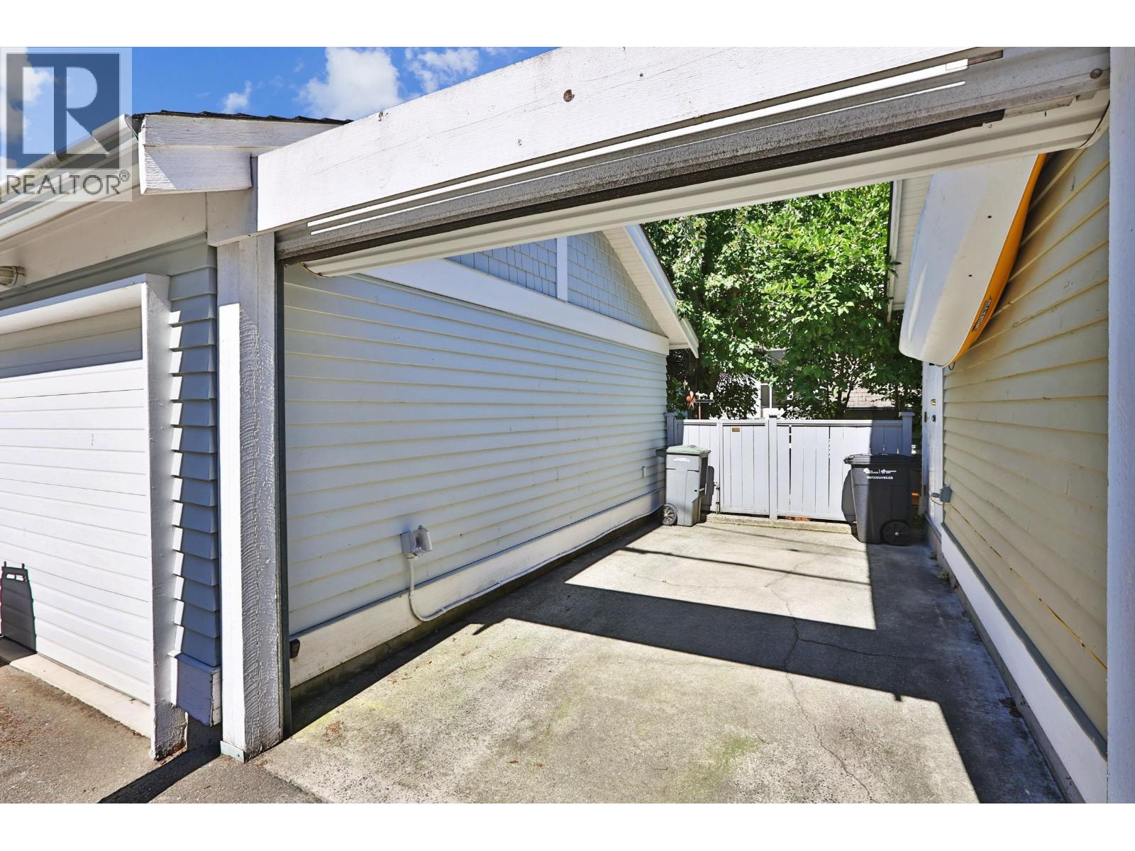 2610 Point Grey Road, Vancouver, British Columbia  V6K 1A5 - Photo 24 - R3042160