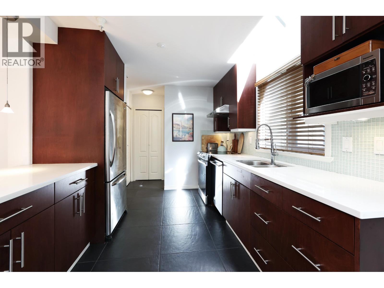 2610 Point Grey Road, Vancouver, British Columbia  V6K 1A5 - Photo 7 - R3042160