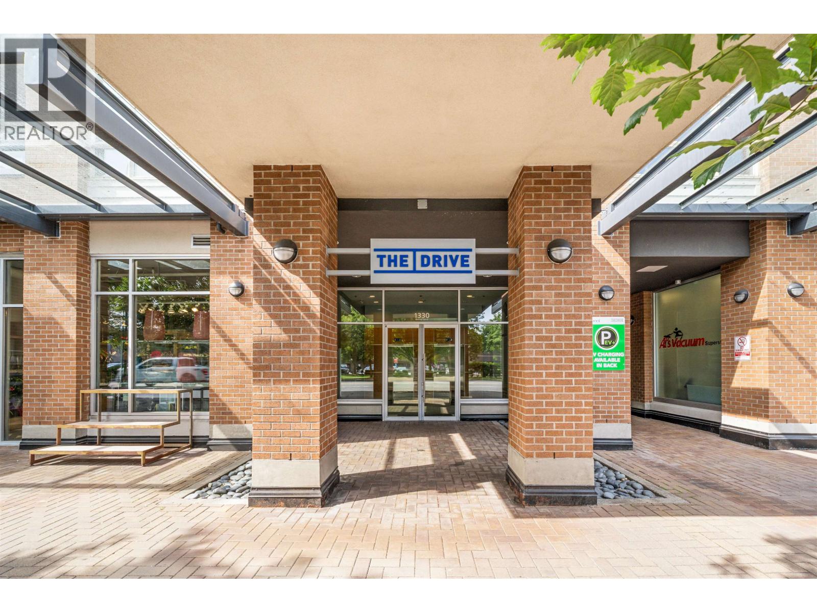 215 1330 Marine Drive, North Vancouver, British Columbia  V7P 1T4 - Photo 23 - R3042179