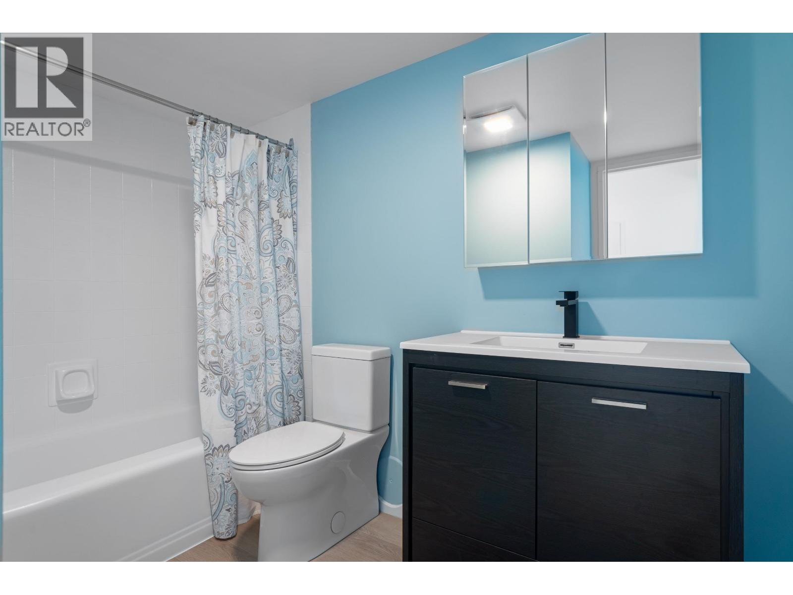 303 444 Lonsdale Avenue, North Vancouver, British Columbia  V7M 3H5 - Photo 17 - R3042190