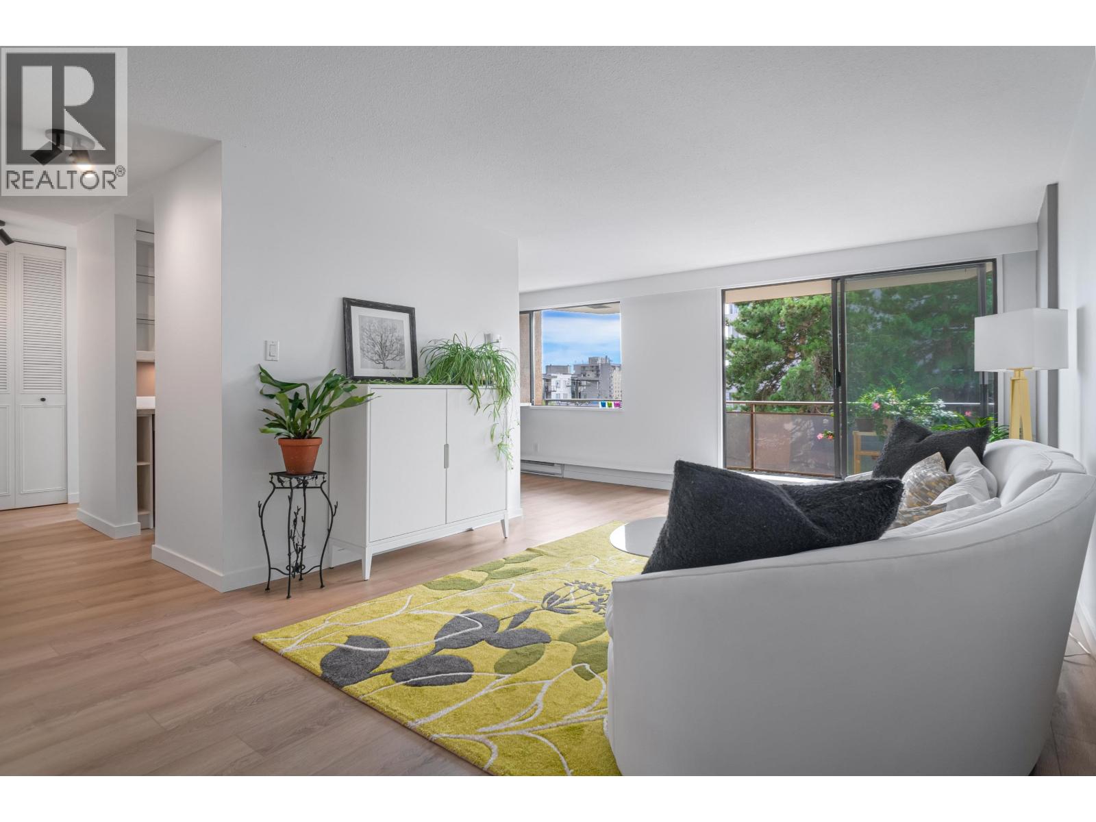 303 444 Lonsdale Avenue, North Vancouver, British Columbia  V7M 3H5 - Photo 5 - R3042190