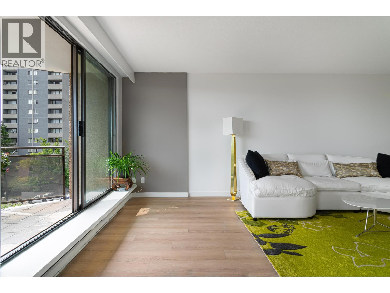 303 444 Lonsdale Avenue, North Vancouver, British Columbia  V7M 3H5 - Photo 7 - R3042190