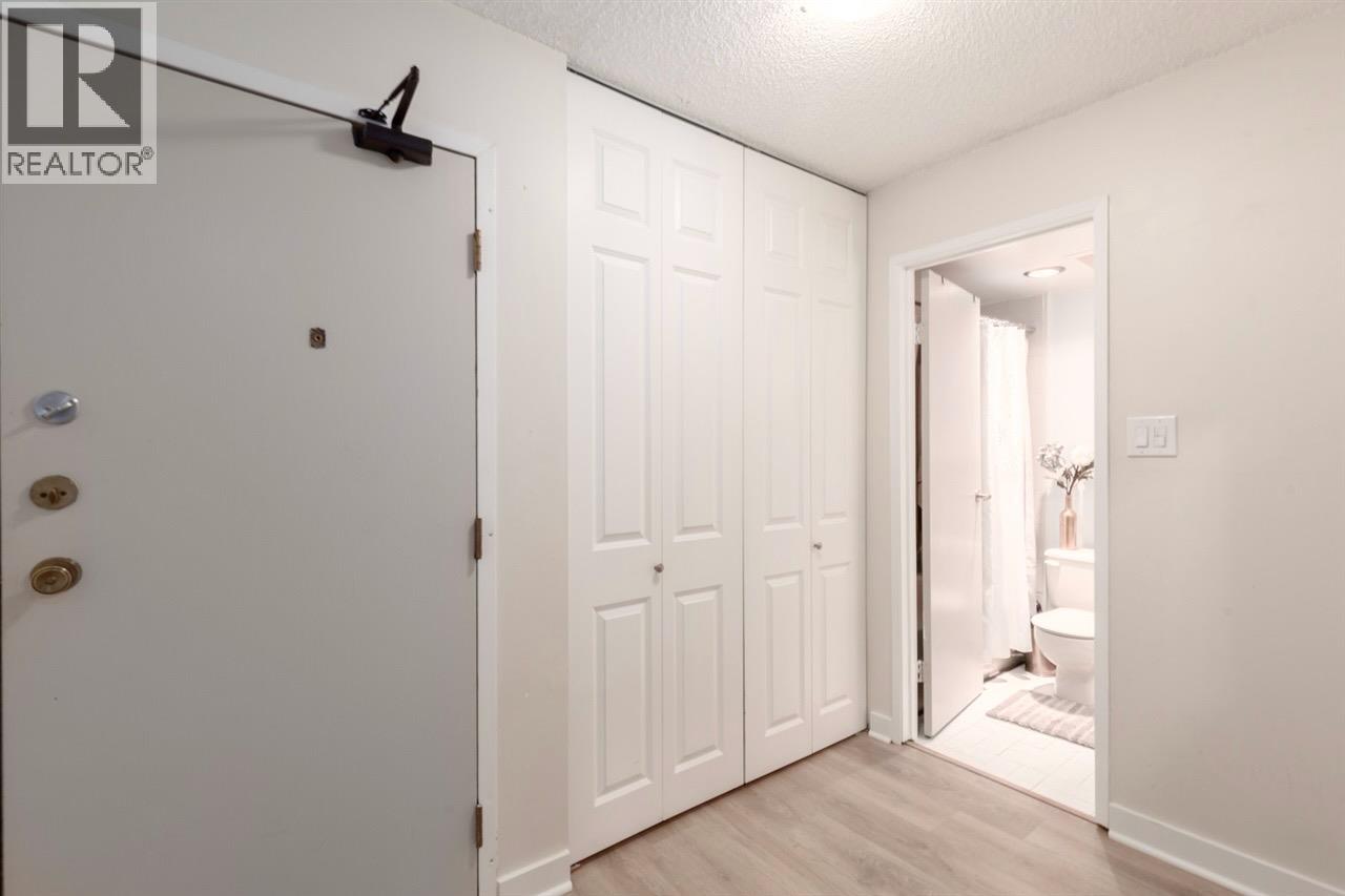 Property at 107 1515 E 5TH AVENUE image 3