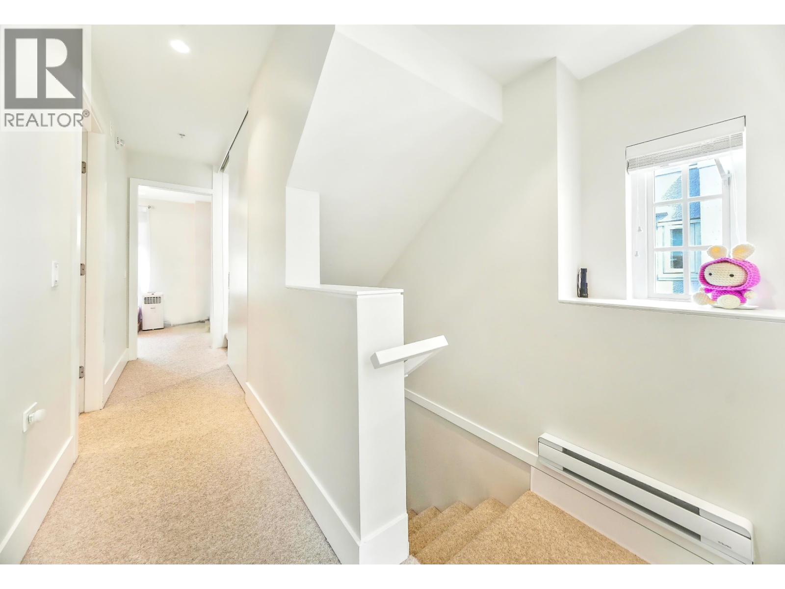 276 W 62nd Avenue, Vancouver, British Columbia  V5X 0H1 - Photo 32 - R3042237