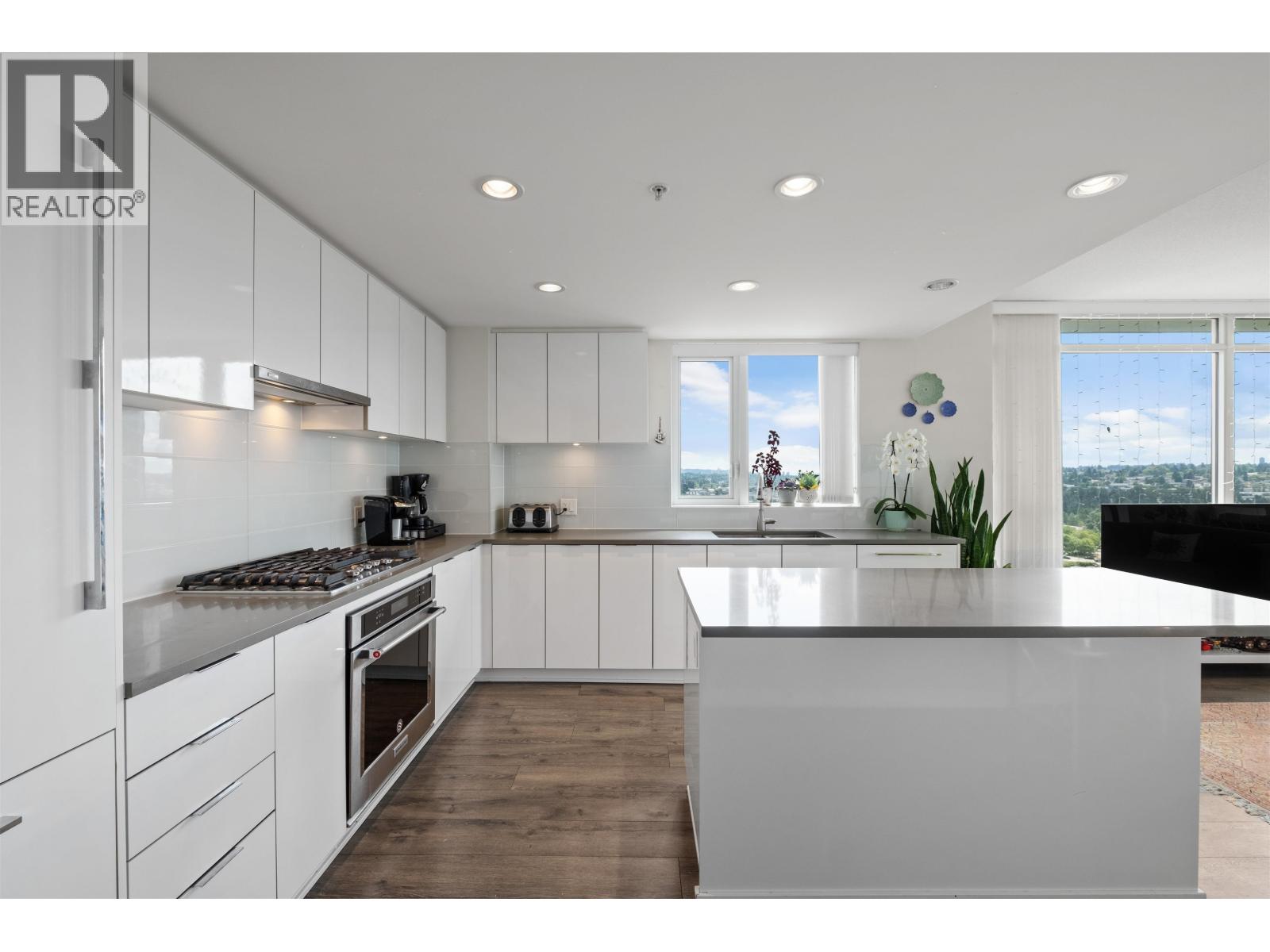 1701 2388 Madison Avenue, Burnaby, British Columbia  V5C 0K8 - Photo 4 - R3042255