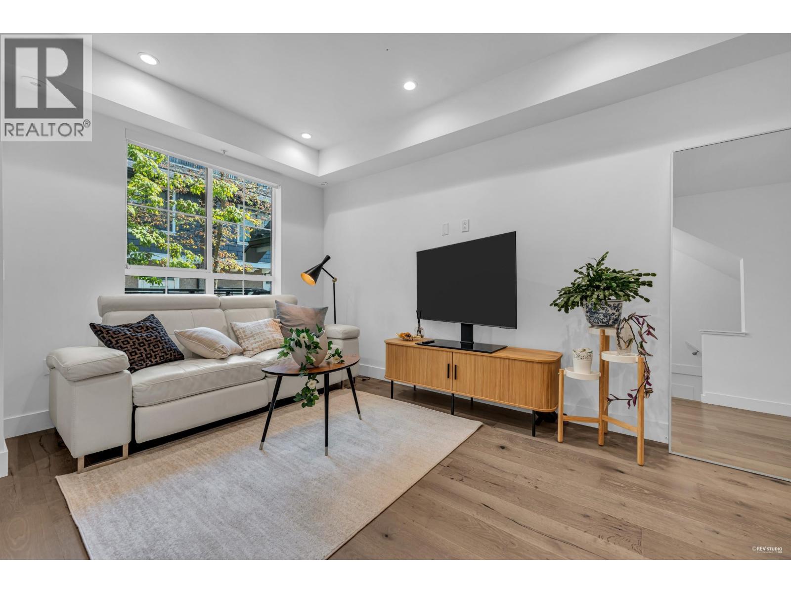 8117 Shaughnessy Street, Vancouver, British Columbia  V6P 3X9 - Photo 6 - R3042264