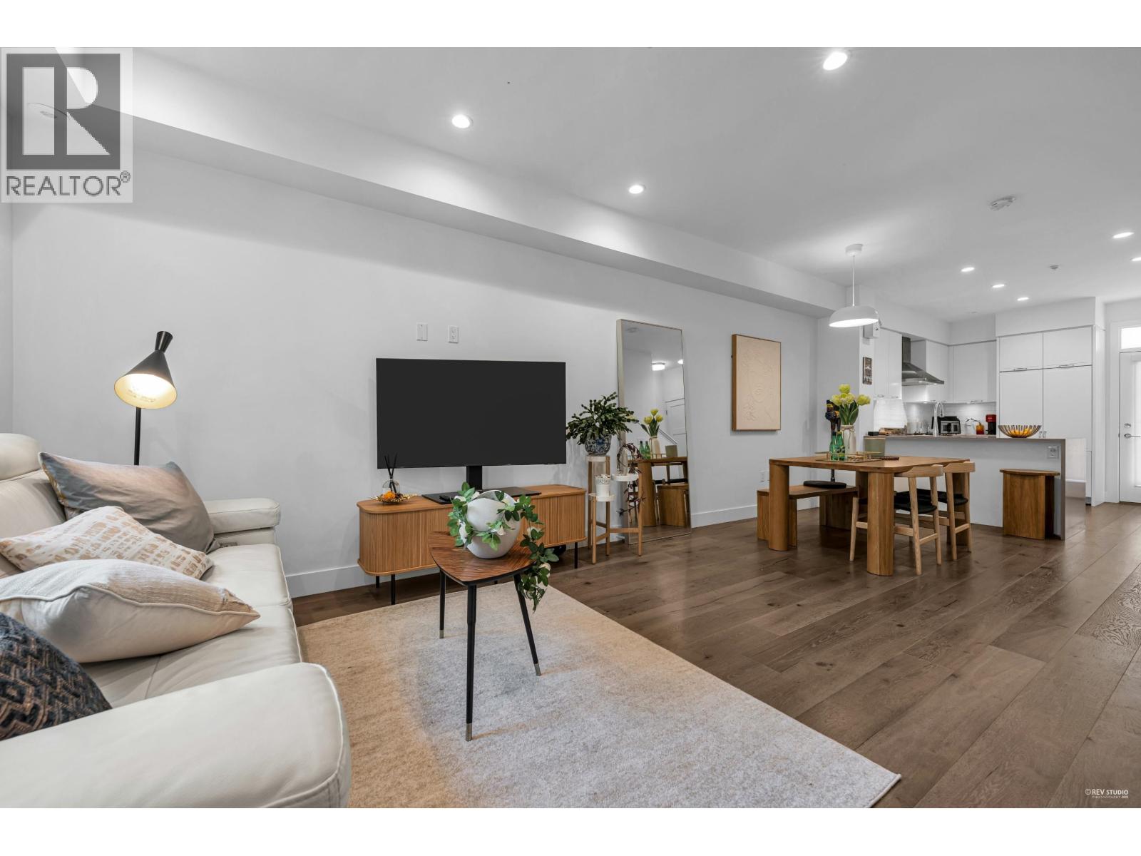 8117 Shaughnessy Street, Vancouver, British Columbia  V6P 3X9 - Photo 8 - R3042264