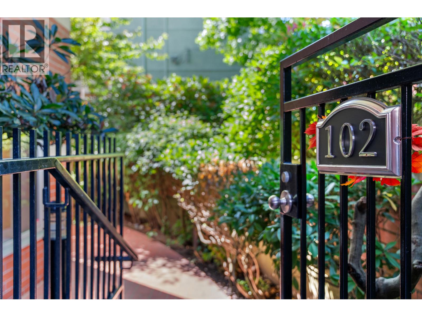 102 2128 W 43RD AVENUE, Vancouver, British Columbia