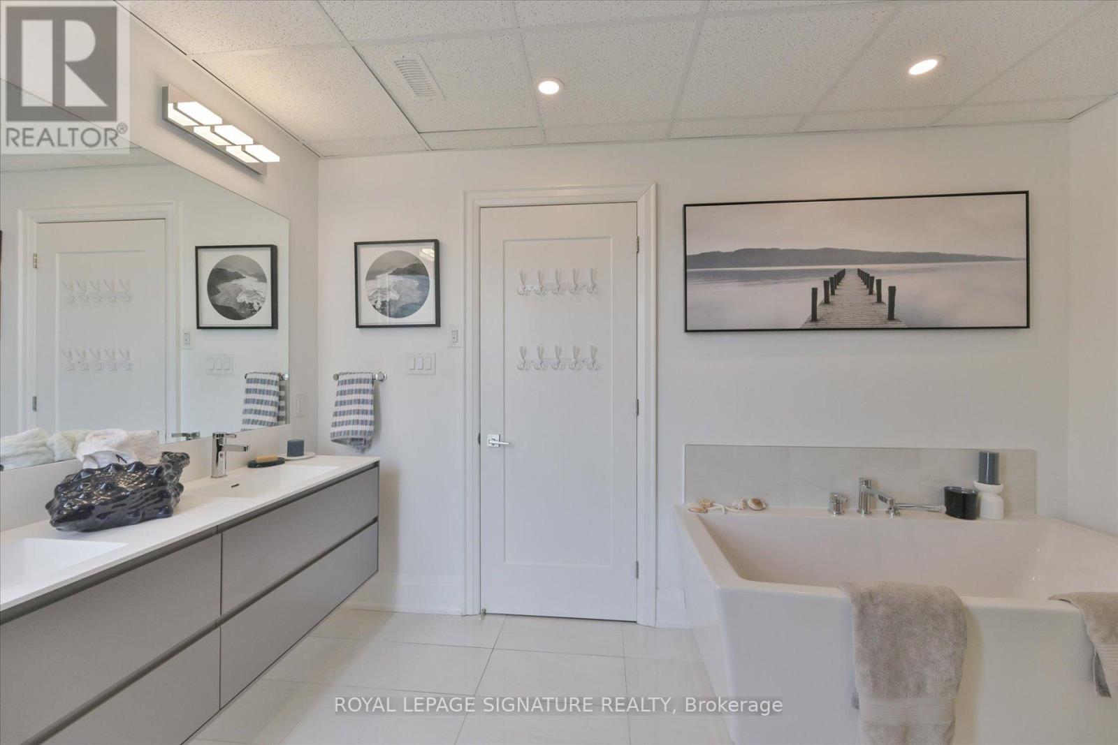 115 High Street W, Mississauga, Ontario  L5H 1K4 - Photo 23 - W12311794