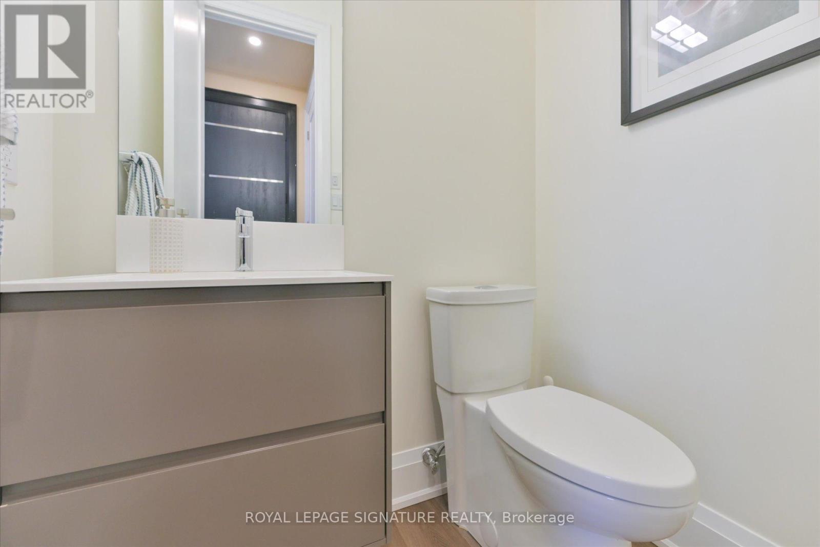 115 High Street W, Mississauga, Ontario  L5H 1K4 - Photo 16 - W12311794