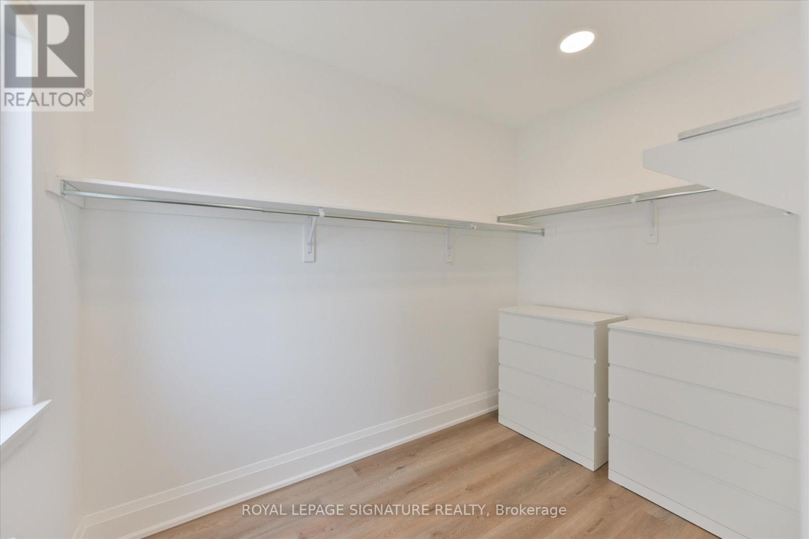 115 High Street W, Mississauga, Ontario  L5H 1K4 - Photo 29 - W12311794