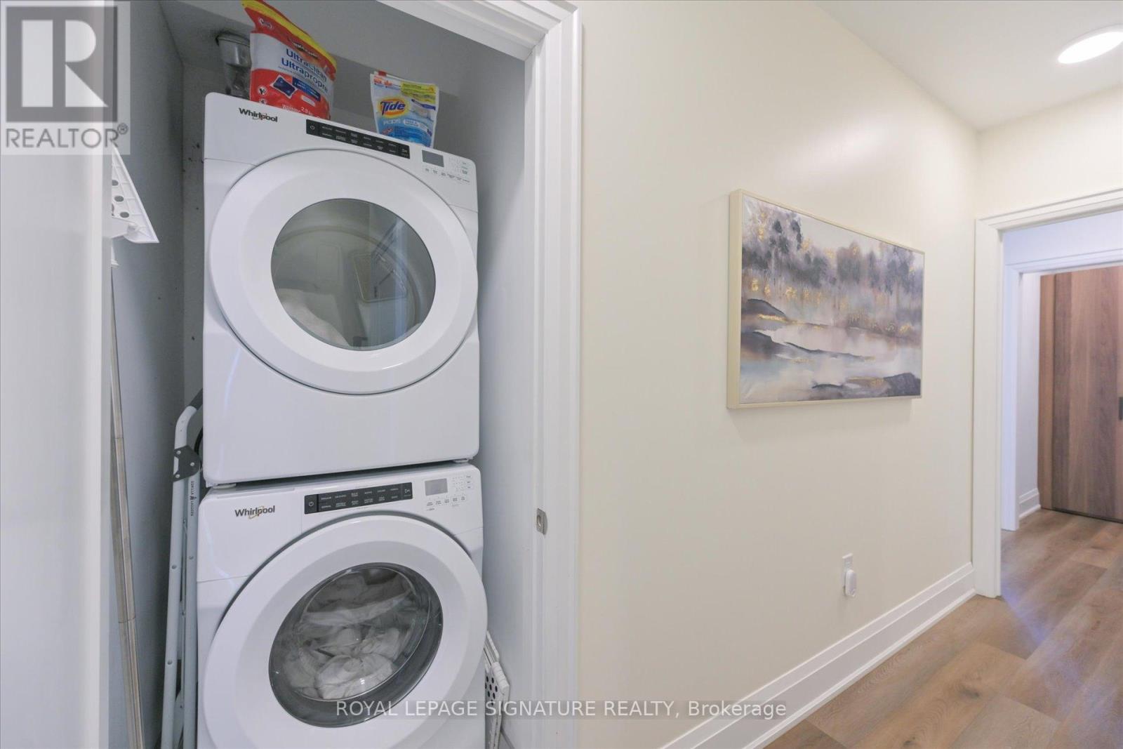 115 High Street W, Mississauga, Ontario  L5H 1K4 - Photo 27 - W12311794