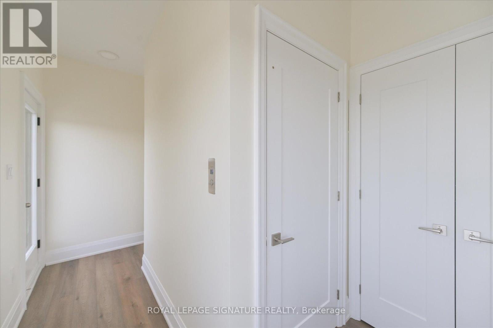 115 High Street W, Mississauga, Ontario  L5H 1K4 - Photo 39 - W12311794