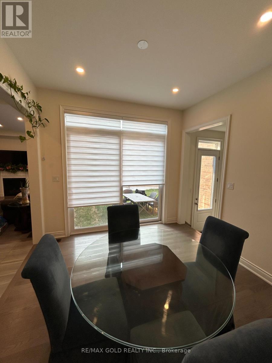 3318 Millicent Avenue, Oakville, Ontario  L6H 0Z8 - Photo 15 - W12365325