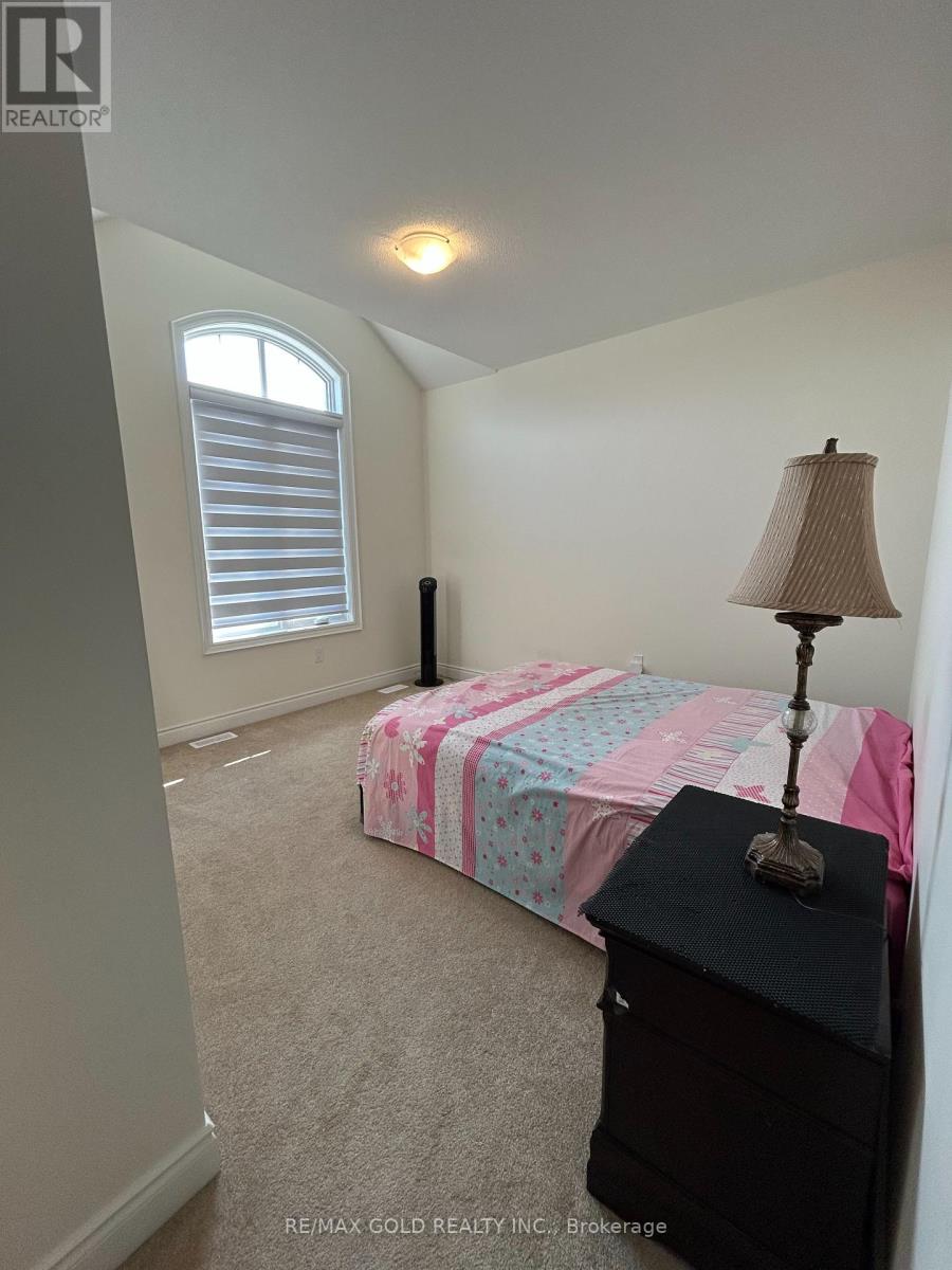 3318 Millicent Avenue, Oakville, Ontario  L6H 0Z8 - Photo 28 - W12365325
