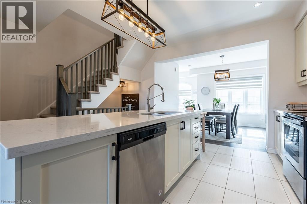 70 Borers Creek Circle, Hamilton, Ontario  L8B 1W3 - Photo 10 - 40756009