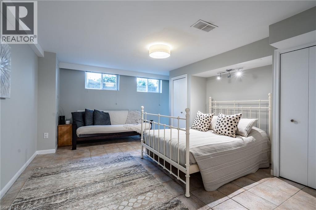 822 Danforth Place, Burlington, Ontario  L7T 1S2 - Photo 32 - 40762805