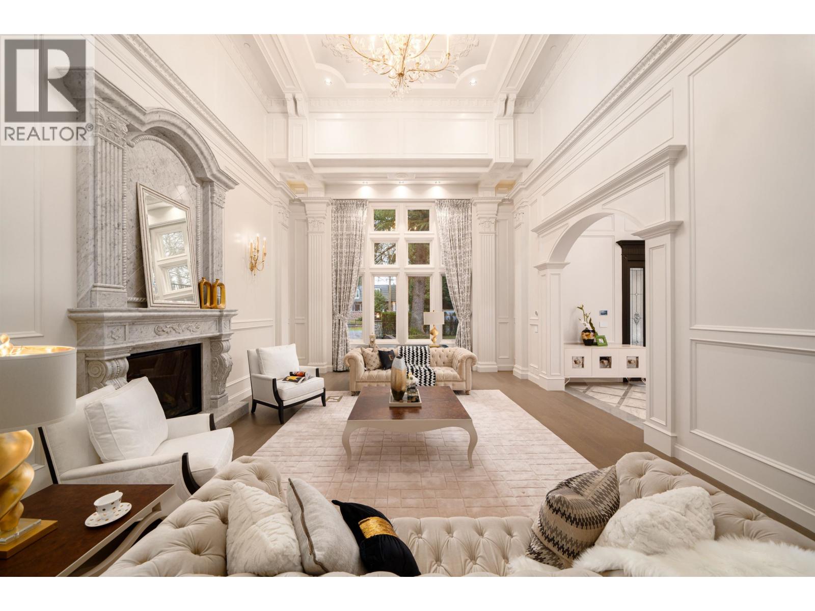 Property at 1475 MATTHEWS AVENUE image 4