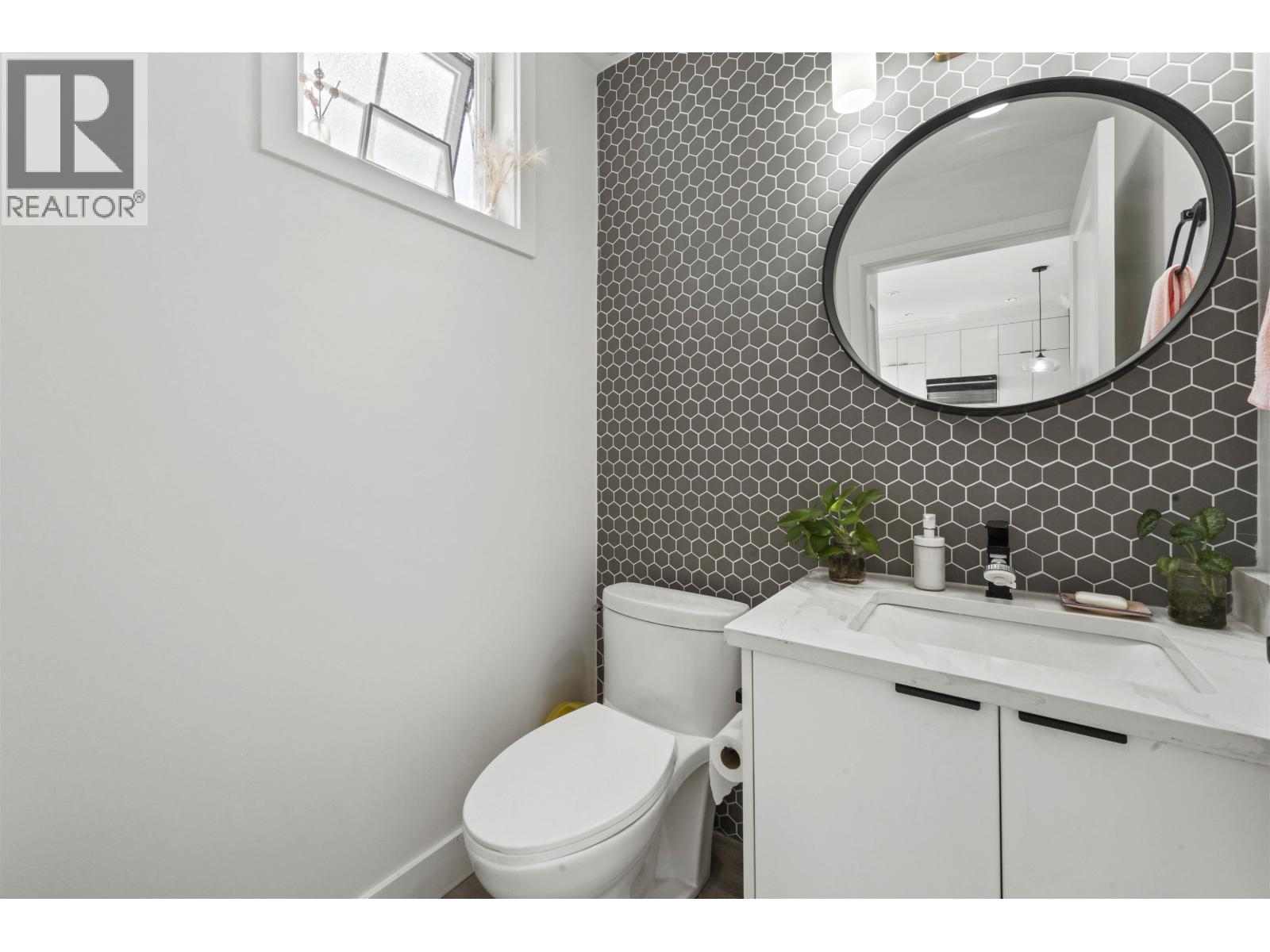 4 608 Ewen Avenue, New Westminster, British Columbia  V3M 0H6 - Photo 31 - R3042182
