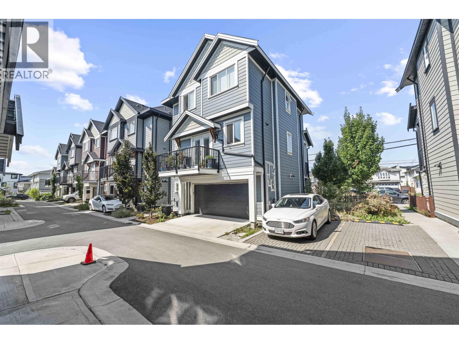 4 608 Ewen Avenue, New Westminster, British Columbia  V3M 0H6 - Photo 5 - R3042182