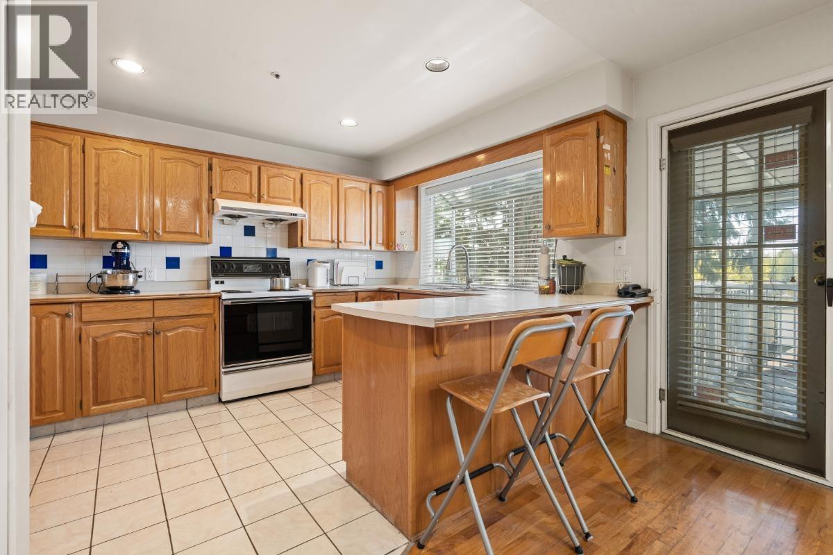 5543 Fleming Street, Vancouver, British Columbia  V5P 3G1 - Photo 13 - R3042187