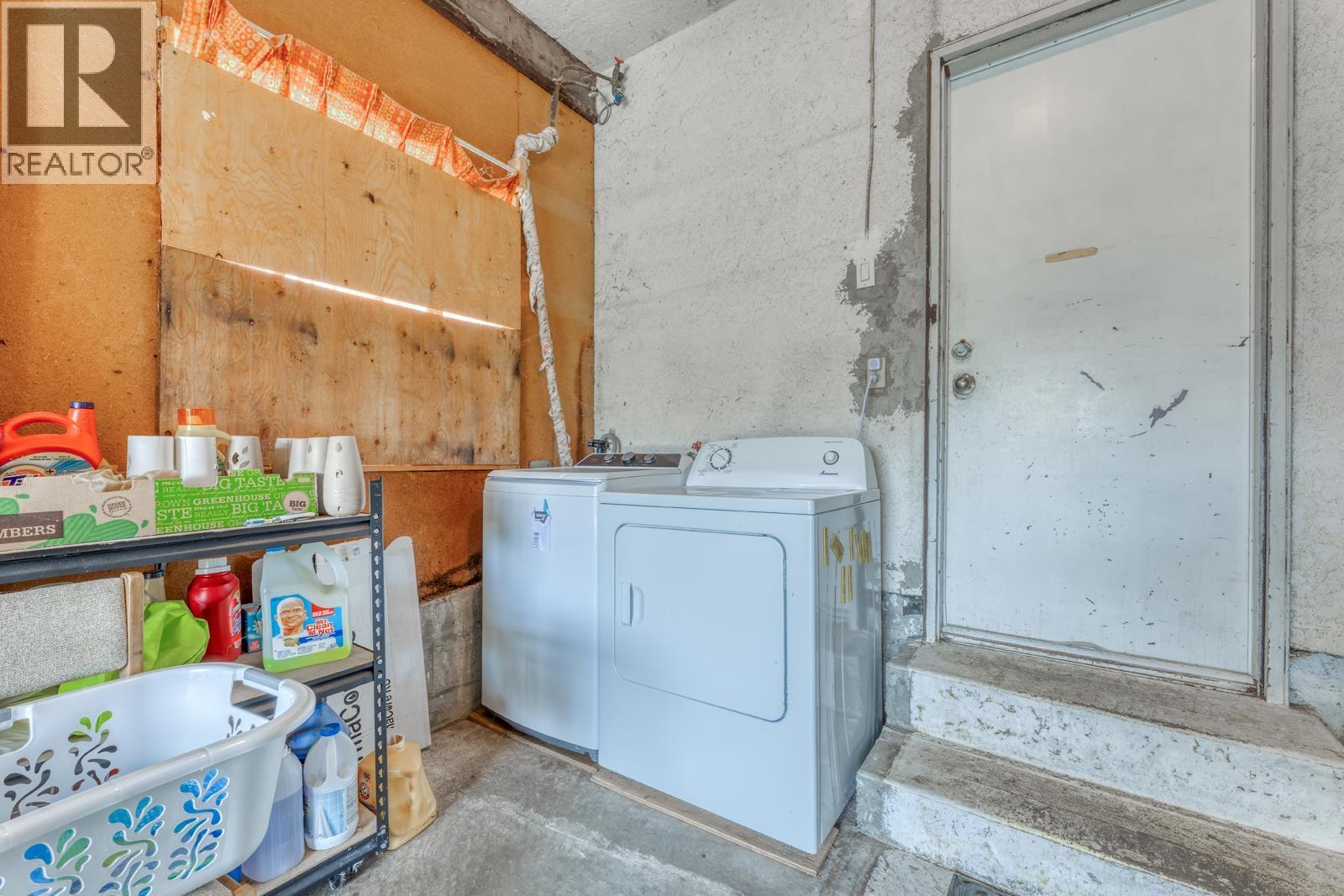 3302 E 5th Avenue, Vancouver, British Columbia  V5M 1P4 - Photo 11 - R3042210