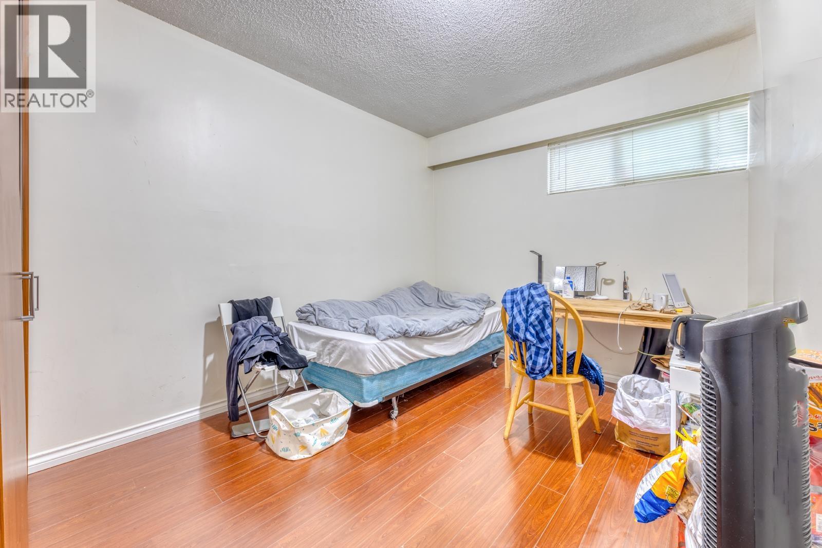 3302 E 5th Avenue, Vancouver, British Columbia  V5M 1P4 - Photo 4 - R3042210