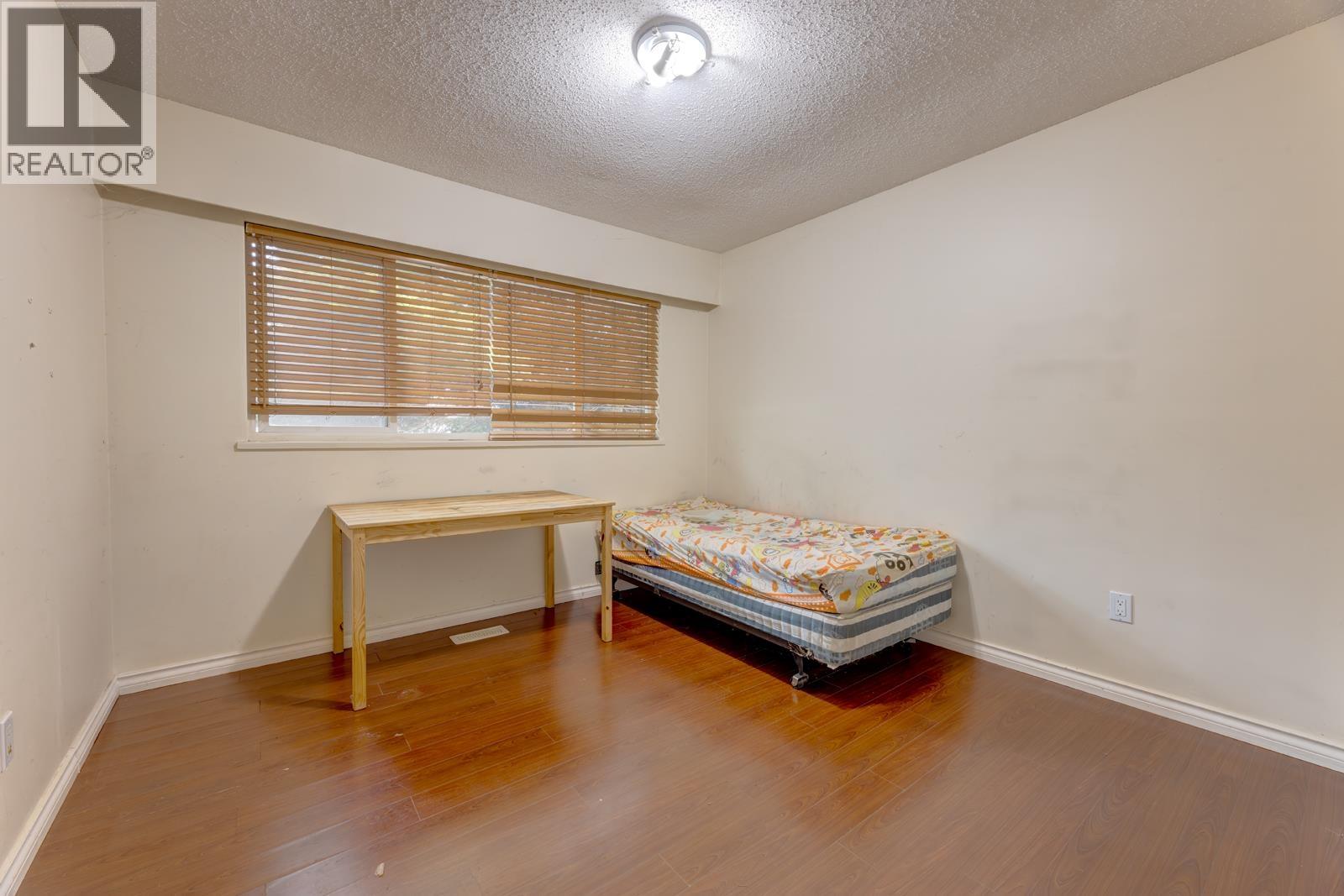 3302 E 5th Avenue, Vancouver, British Columbia  V5M 1P4 - Photo 6 - R3042210