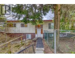 3302 E 5TH AVENUE, Vancouver, British Columbia