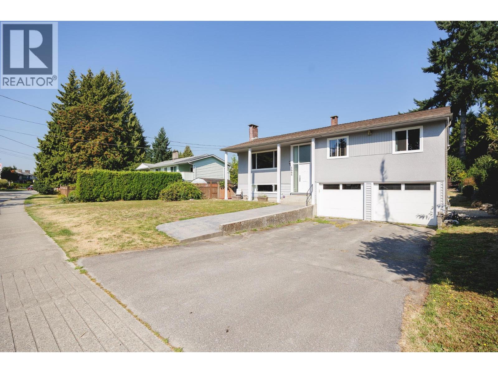 1444 Eastern Drive, Port Coquitlam, British Columbia  V3C 2S4 - Photo 2 - R3042256