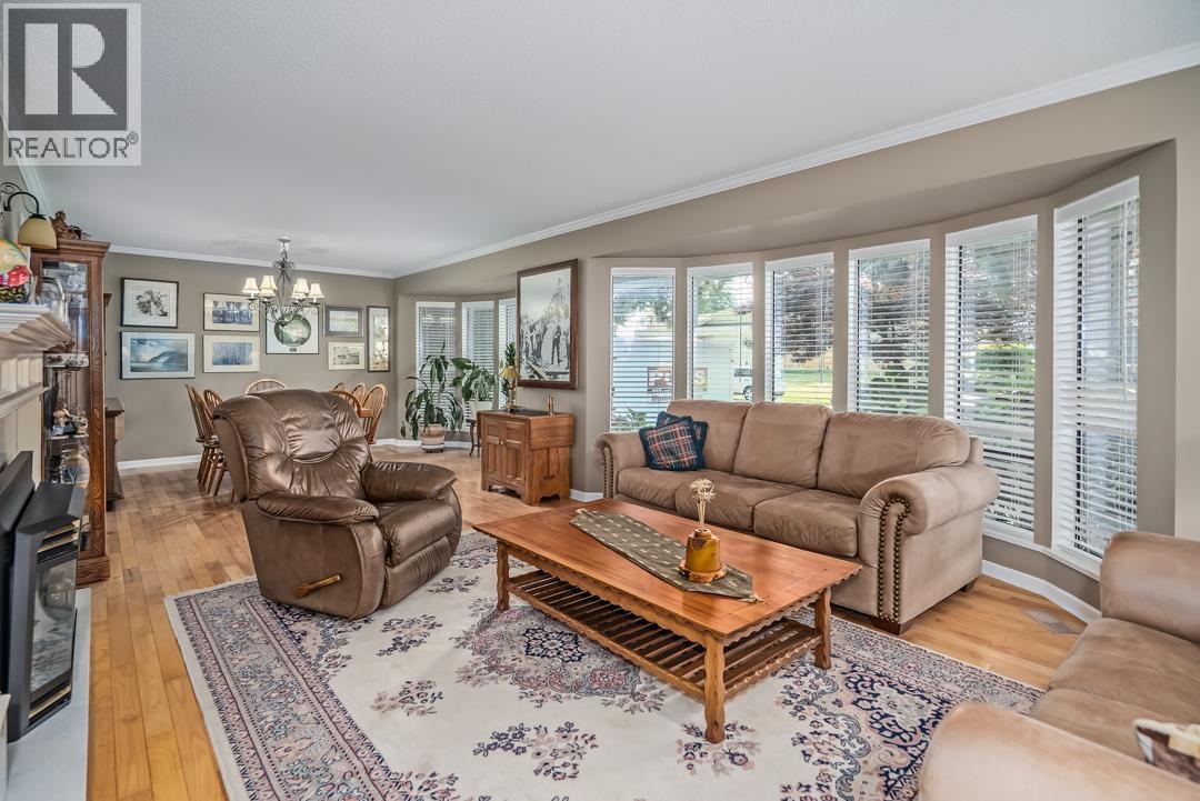 5715 Ferguson Court, Delta, British Columbia  V4L 2J4 - Photo 3 - R3042278