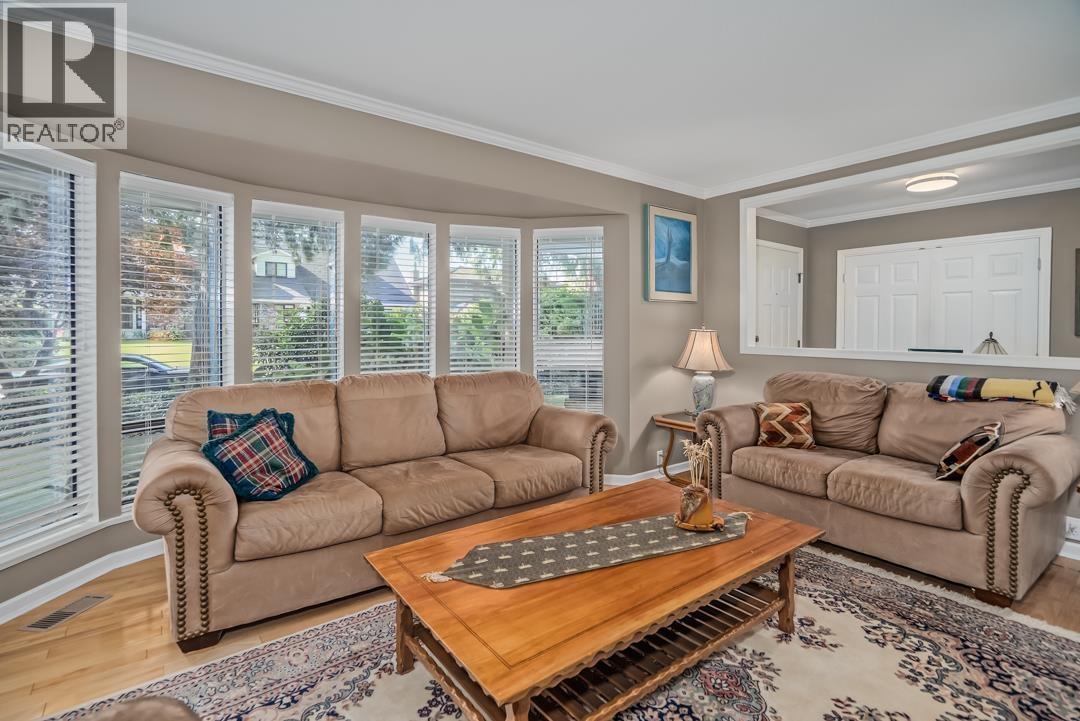 5715 Ferguson Court, Delta, British Columbia  V4L 2J4 - Photo 4 - R3042278