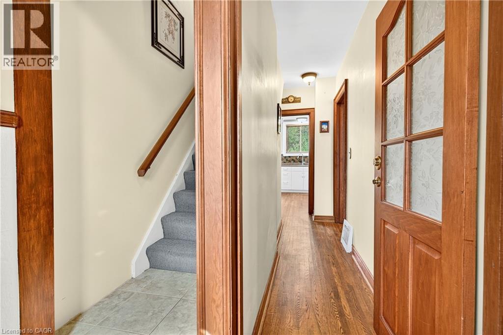 1025 King Road, Burlington, Ontario  L7T 3L5 - Photo 3 - 40763852