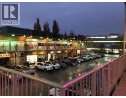 2180 8766 MCKIM WAY, Richmond, British Columbia