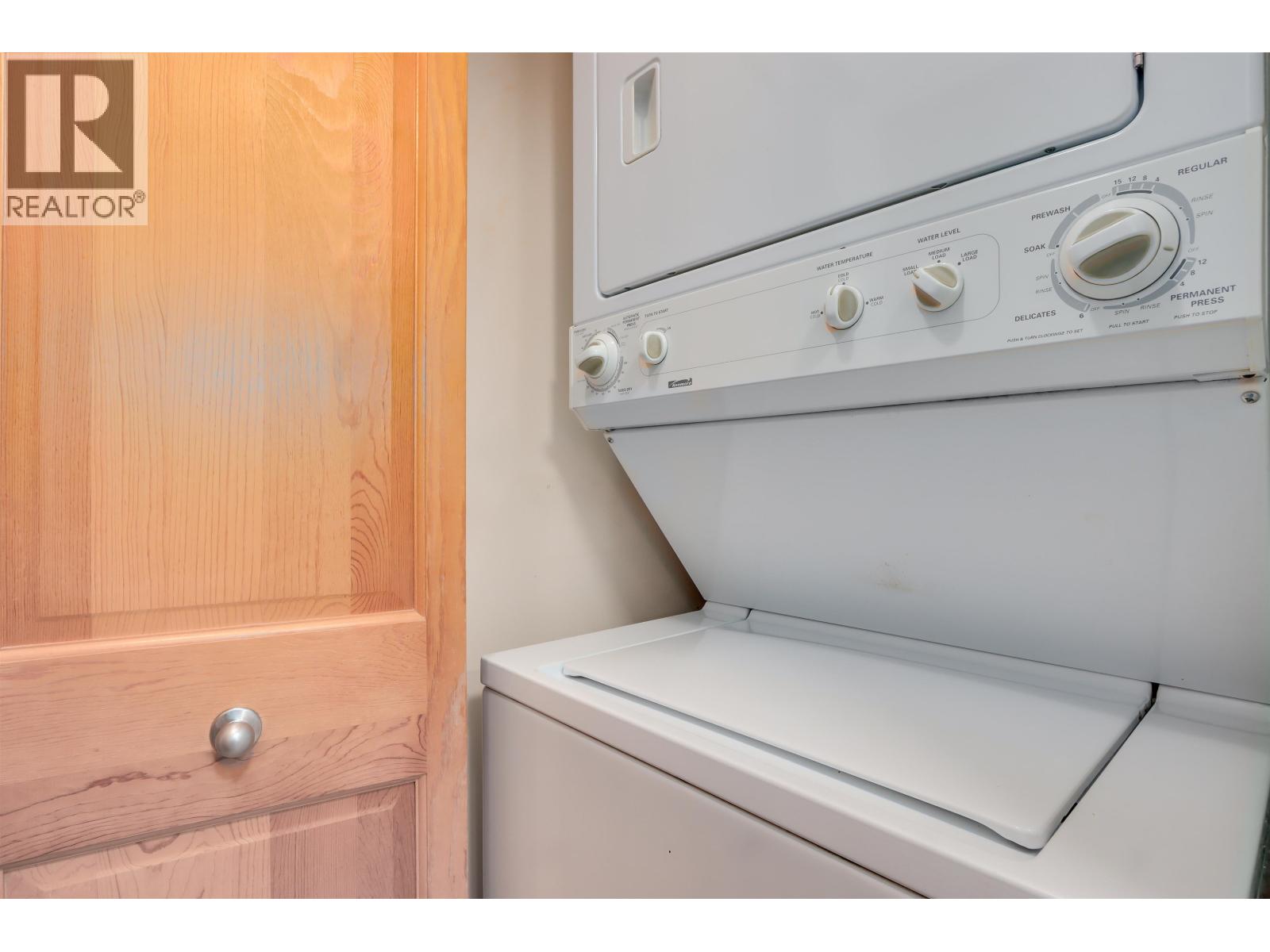G04 1690 Augusta Avenue, Burnaby, British Columbia  V5A 2V6 - Photo 16 - R3042244