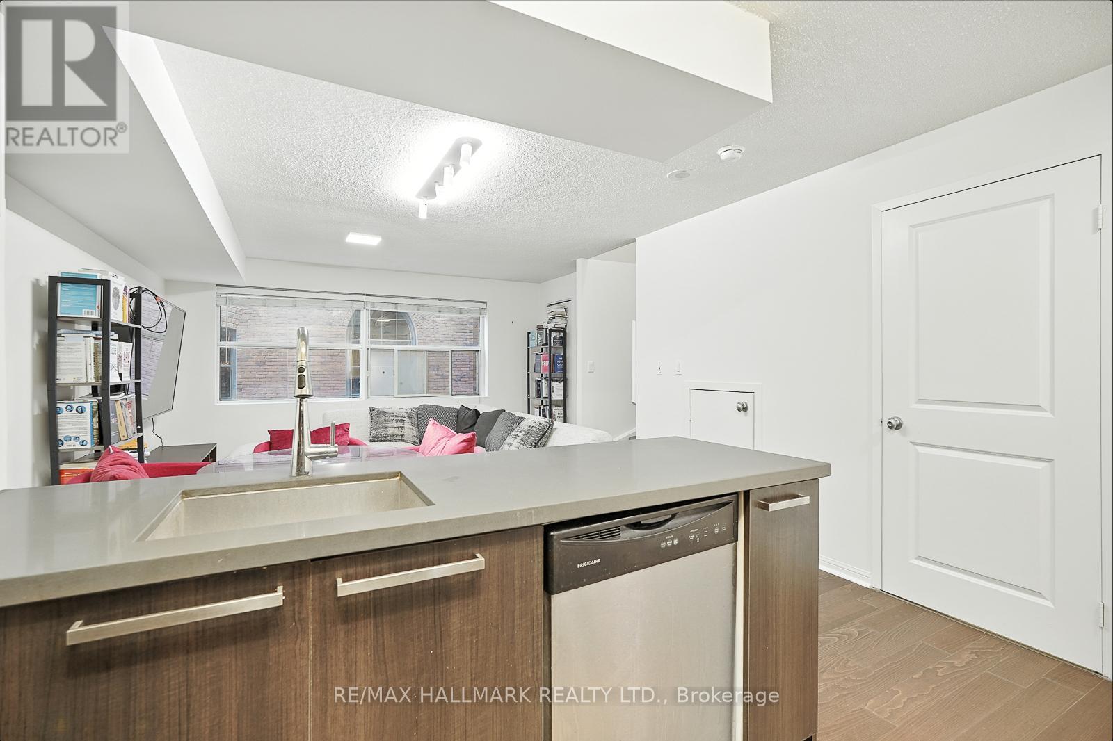 116 - 11 St Joseph Street, Toronto, Ontario  M4Y 3G4 - Photo 17 - C12375276