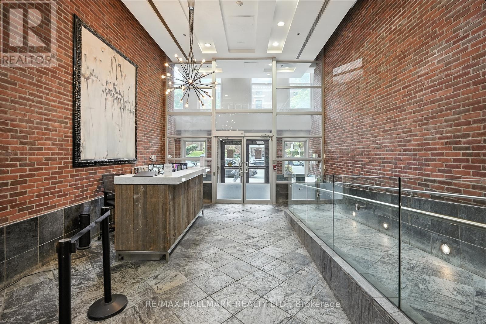 116 - 11 St Joseph Street, Toronto, Ontario  M4Y 3G4 - Photo 2 - C12375276